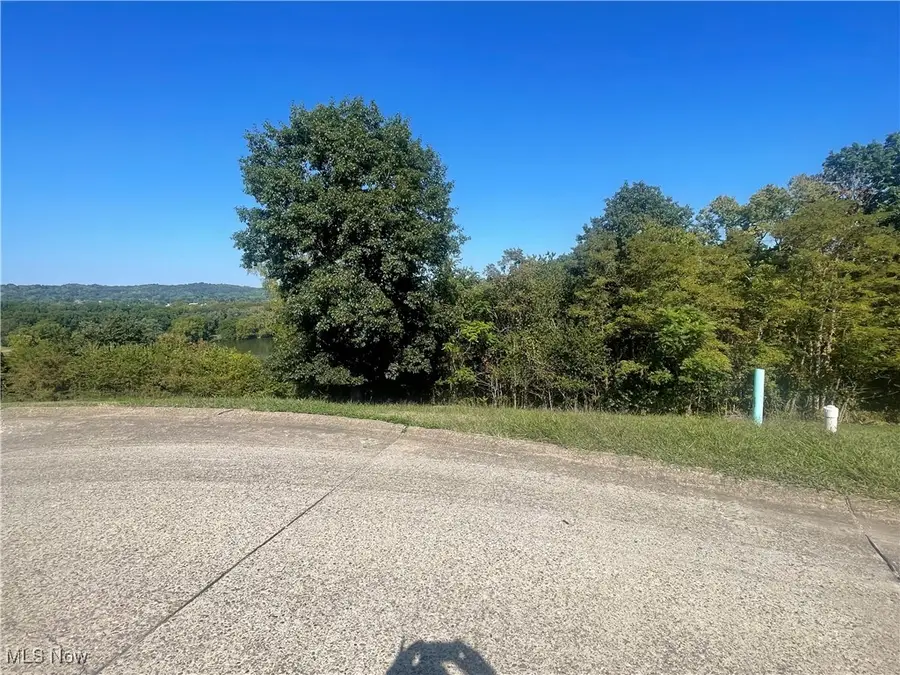 Pointe West Court, Parkersburg, WV 26101 - Image #2