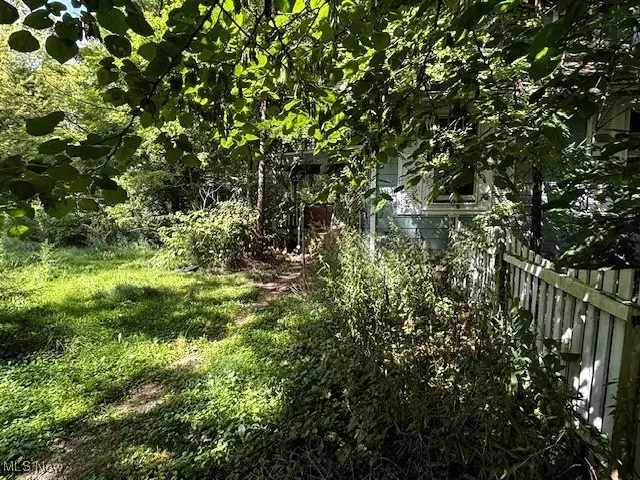 8706 Stearns Road, Olmsted Township, OH 44138 - Image #3