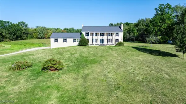 2236 Hartville Road, Hartville, OH 44260