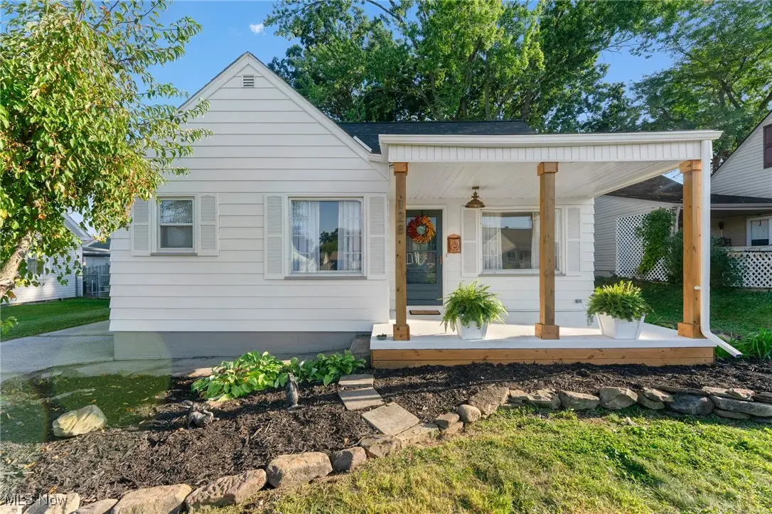 128 Renee Drive, Struthers, OH 44471 - Image #1