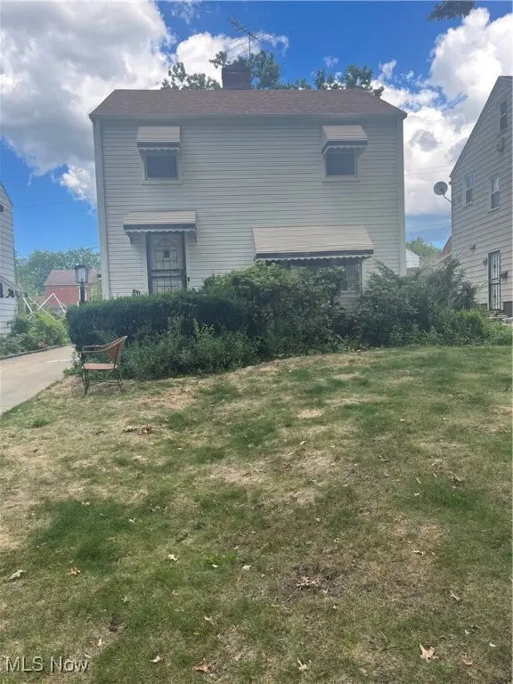 17425 Walden Avenue, Cleveland, OH 44128