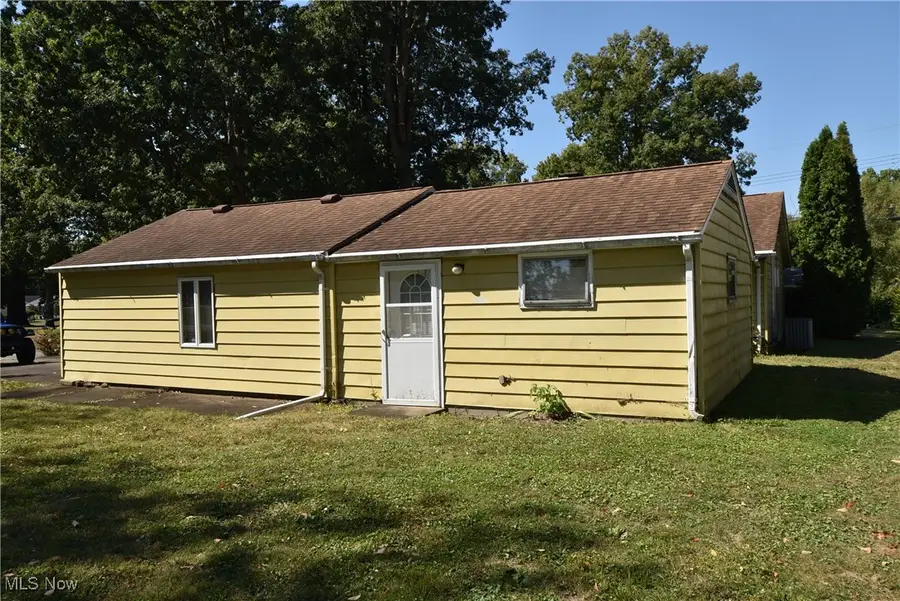 610 Clifton Ne Drive, Howland, OH 44484 - Image #3