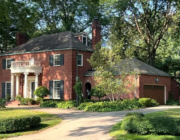 641 Fairway Ne Drive, Warren, OH 44483