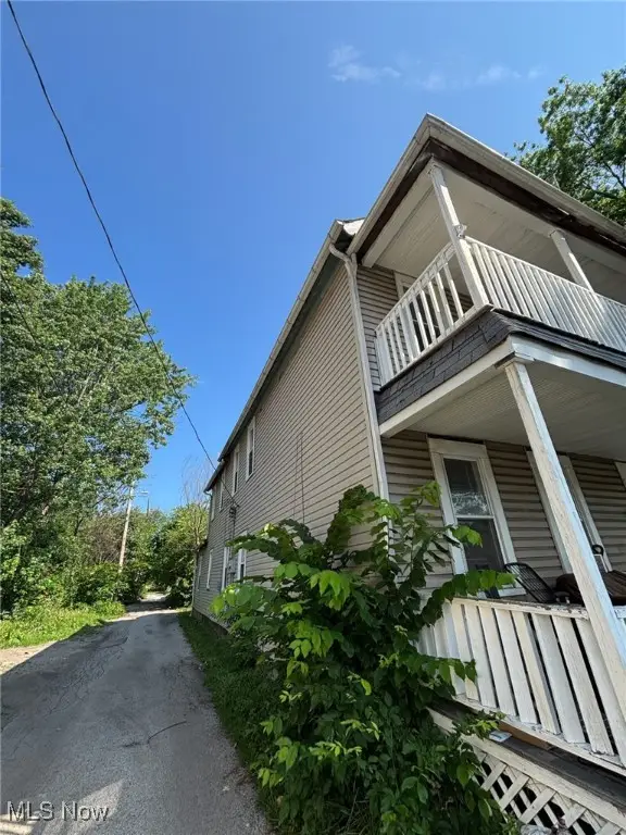 5009 Harlem Court, Cleveland, OH 44103 - Image #3