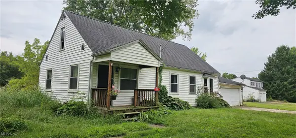 288 Bristol Champion Ne, Warren, OH 44481