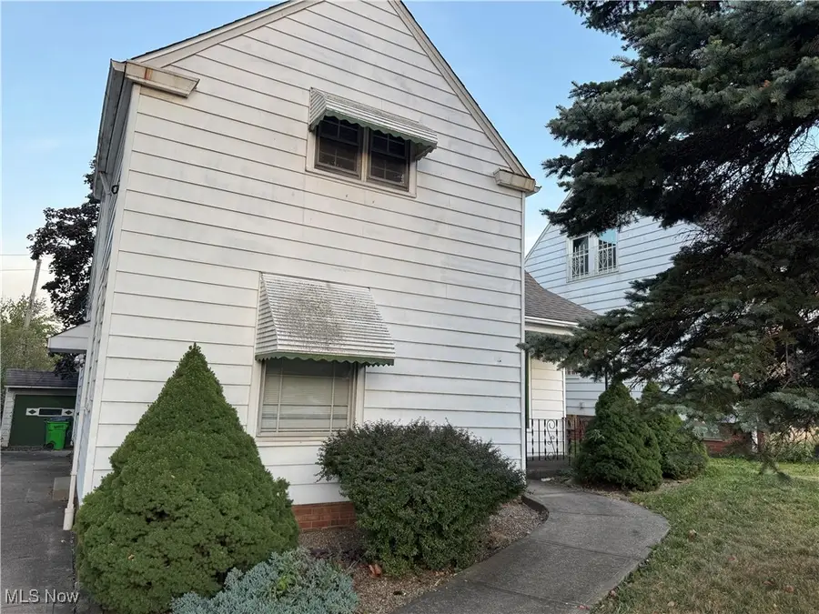 5139 E 114th Street, Garfield Heights, OH 44125 - #2