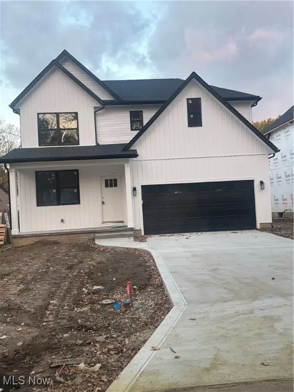 5596 Grove Avenue, Mentor, OH 44060