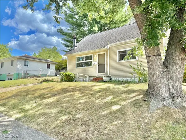 2931 Popham Street, Akron, OH 44314