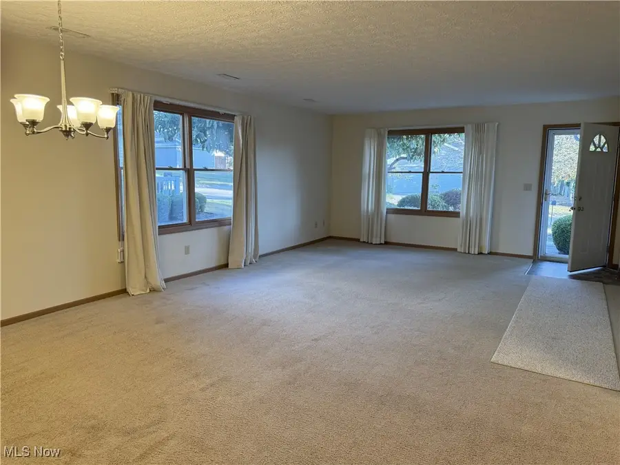 311 Holly Place, Barberton, OH 44203 - Image #3