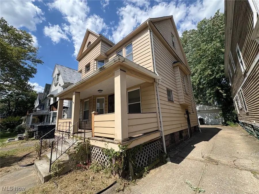 9921 Hampden Avenue, Cleveland, OH 44108 - Image #2