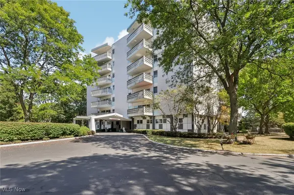 275 N Portage Path #5A, Akron, OH 44303