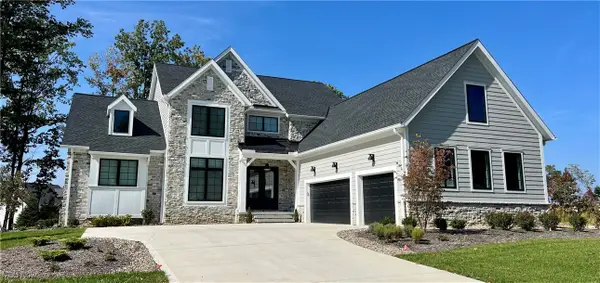 825 Club W Drive, Aurora, OH 44202