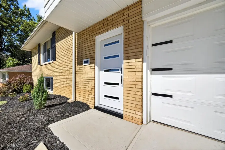 12095 Havana Road, Garfield Heights, OH 44125 - #2