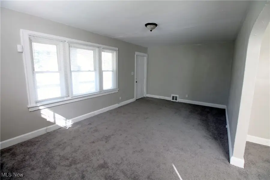 9710 Nelson Avenue, Cleveland, OH 44105 - Image #3