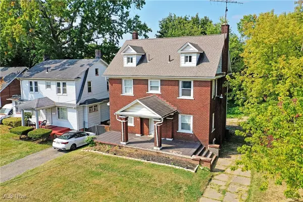 2260 Coronado Avenue, Youngstown, OH 44504