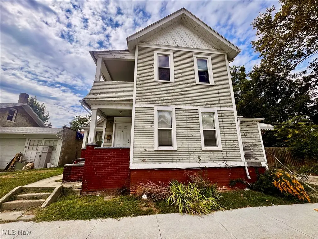 318 Courtland Avenue, Toledo, OH 43609 - Image #1