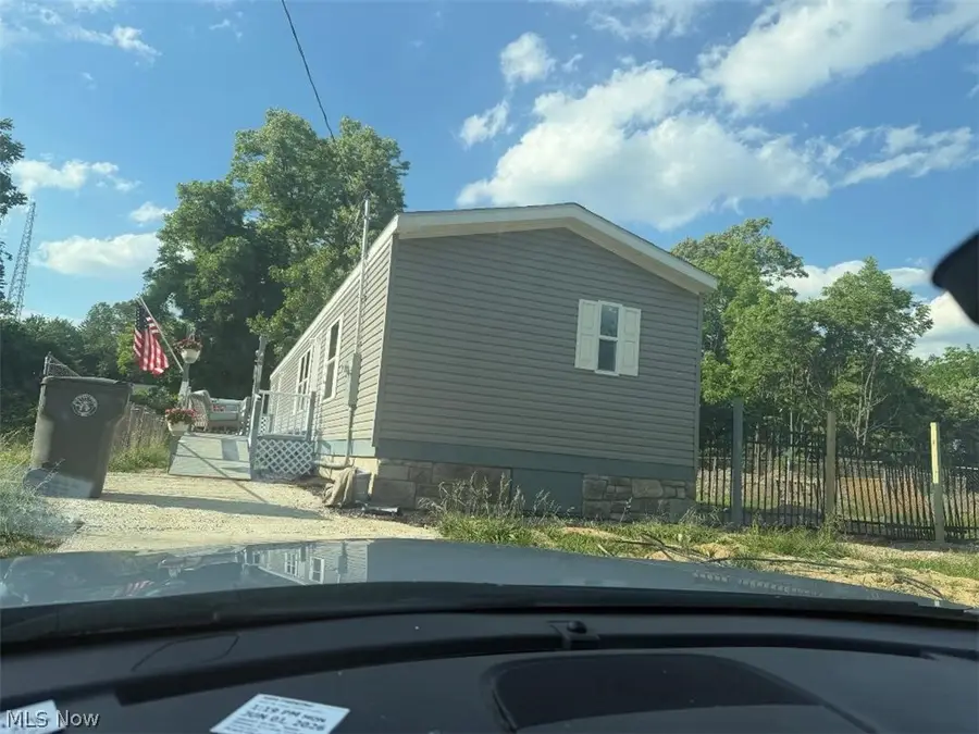 24 W Philadelphia Avenue, Youngstown, OH 44507 - #2