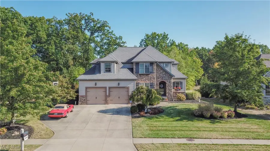 2189 E Park Drive, Uniontown, OH 44685 - Image #2