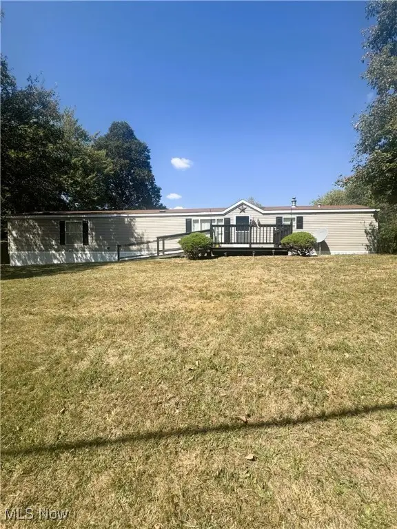 211 Gibson Avenue, New Cumberland, WV 26047