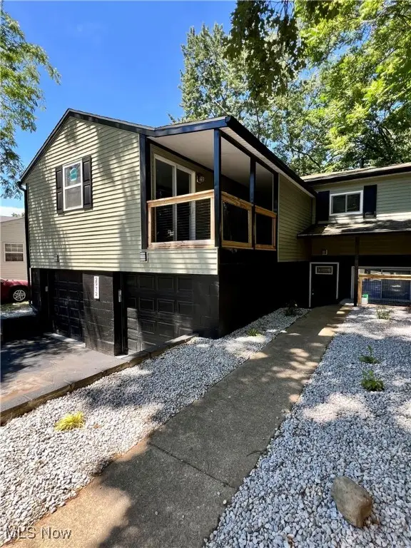 2972 N Turkeyfoot Road, Akron, OH 44319 - Image #1