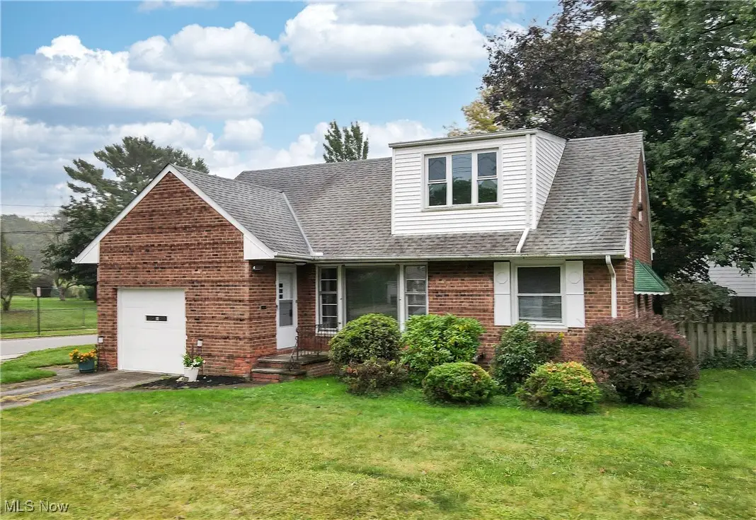 4860 Anderson Road, Lyndhurst, OH 44124 - Image #1