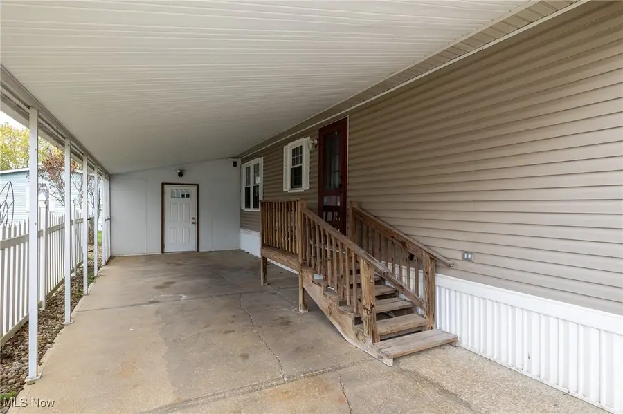 11 Concert Court, Olmsted Township, OH 44138 - Image #2