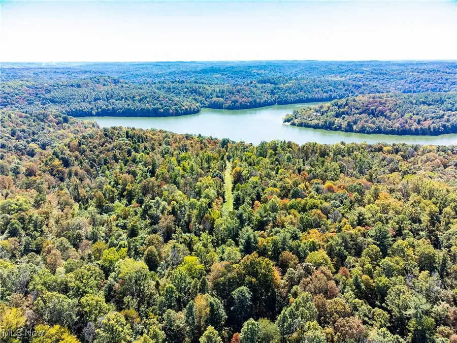 34683 Sunshine Road, Piedmont, OH 43983 - Image #2