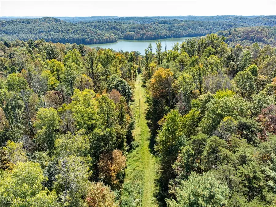 34683 Sunshine Road, Piedmont, OH 43983 - Image #3