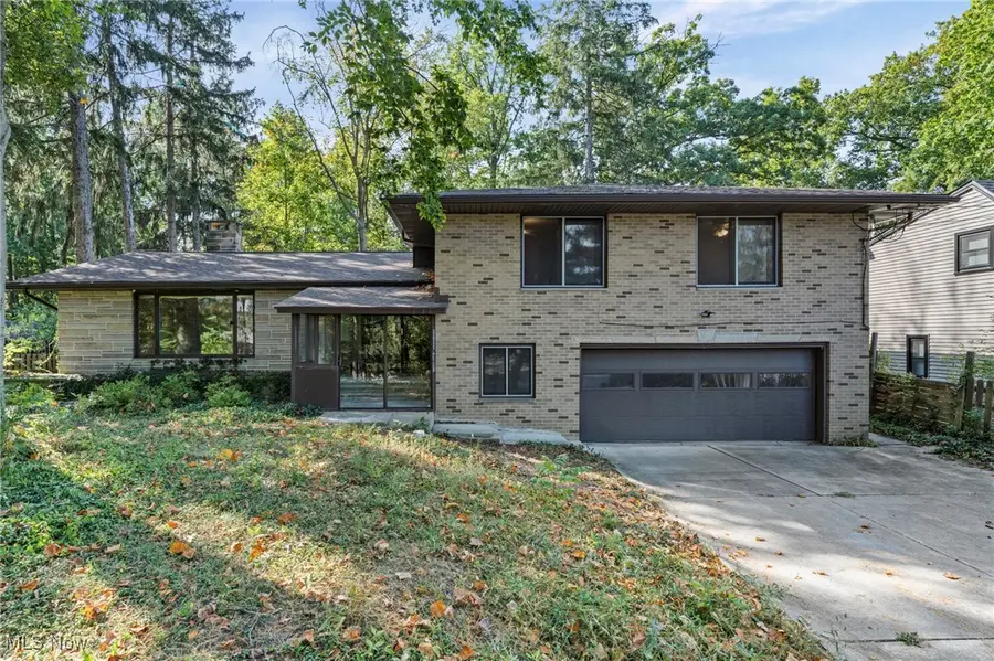 6208 Dora Boulevard, Independence, OH 44131 - Image #2