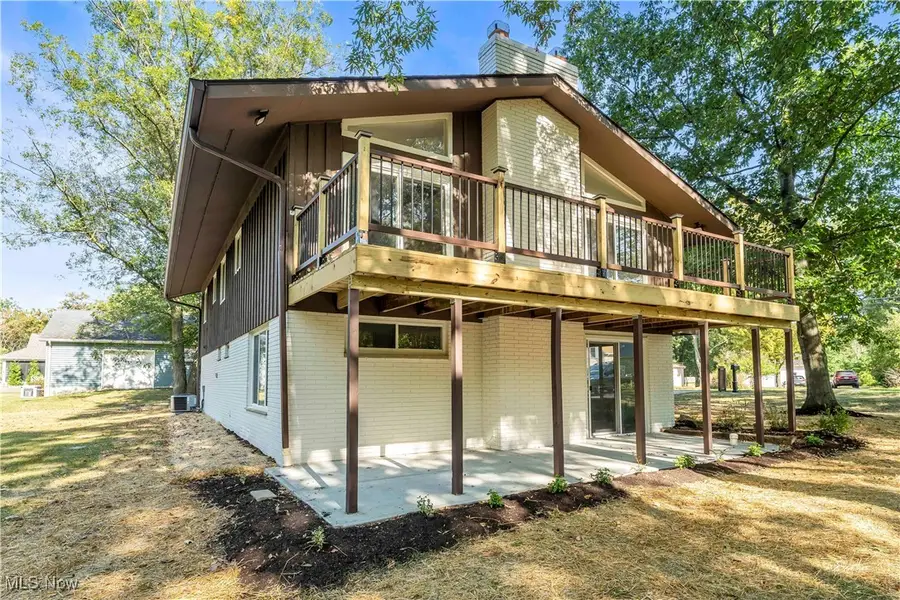 19419 Fowles Road, Middleburg Heights, OH 44130 - Image #2