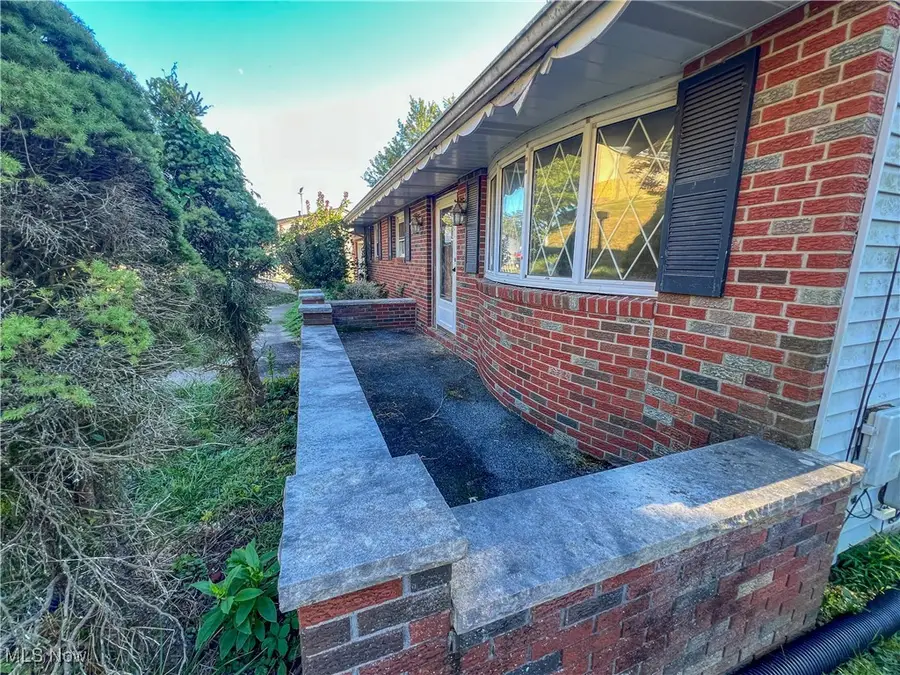 17 Sunset Drive, Martins Ferry, OH 43935 - Image #2