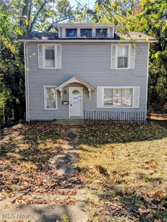 1301 Lincoln Nw Way, Massillon, OH 44647