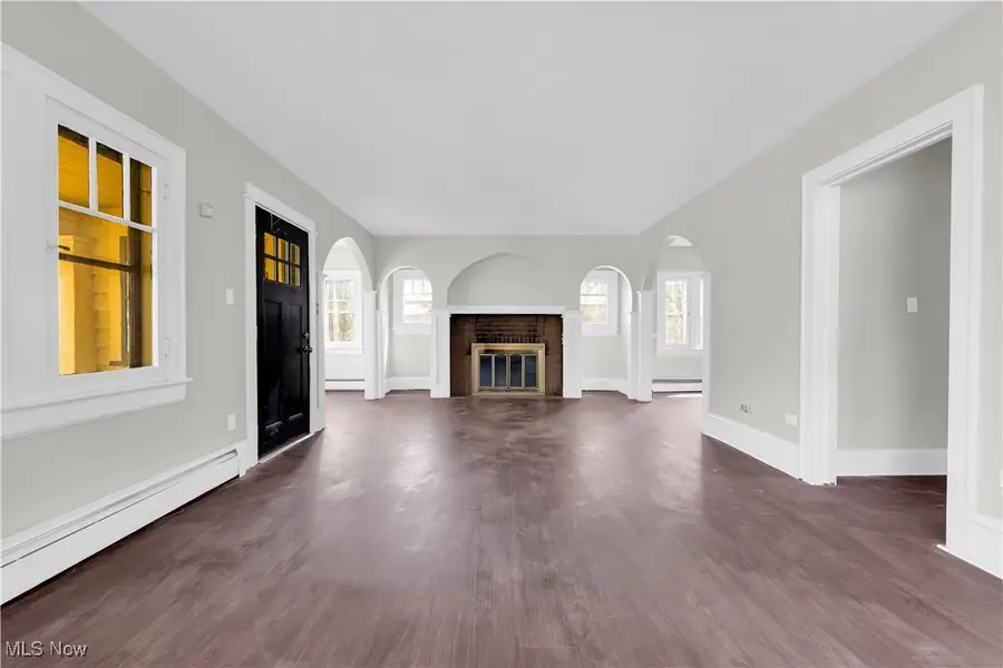 908 Stadelman Avenue, Akron, OH 44320 - Image #2