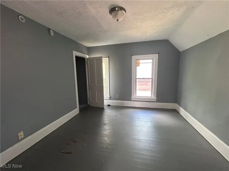 829 Yale Street, Akron, OH 44311 - Image #3