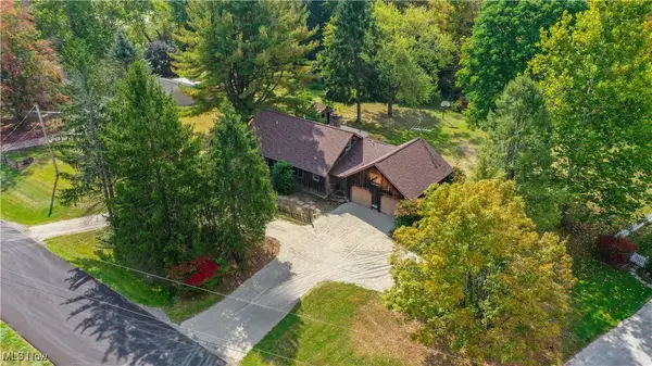 8388 Garfield Drive, Garrettsville, OH 44231