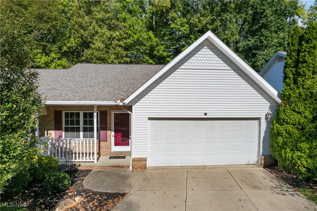 527 S Frank Boulevard, Akron, OH 44313 - Image #1