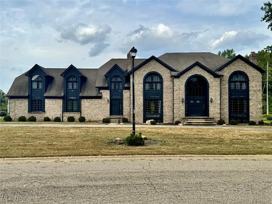 5691 Governors Nw Avenue, Canton, OH 44718 - Image #2
