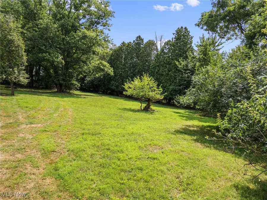 Elberta Sw Avenue, Canton, OH 44709 - Image #2