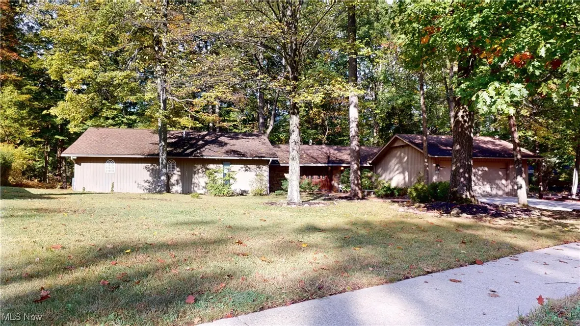 11650 River Moss Road, Strongsville, OH 44136 - Image #1