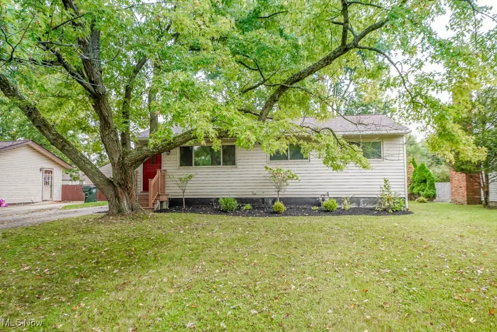 5653 Vickie Lane, Bedford, OH 44146 - Image #1