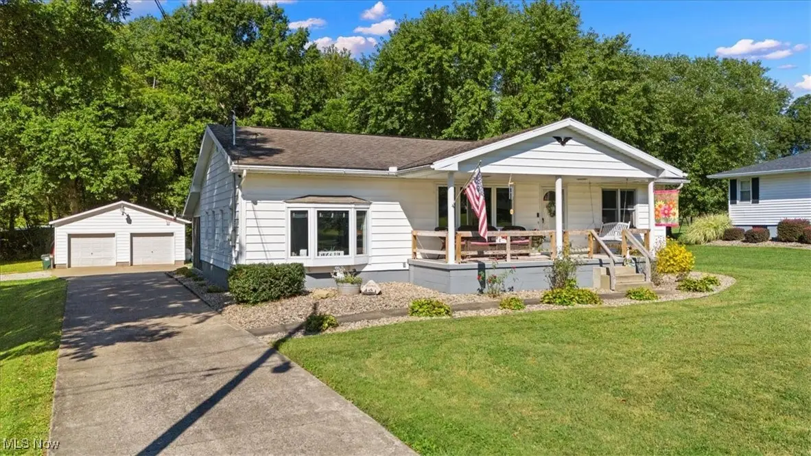 953 Braun Road, Belpre, OH 45714 - #1