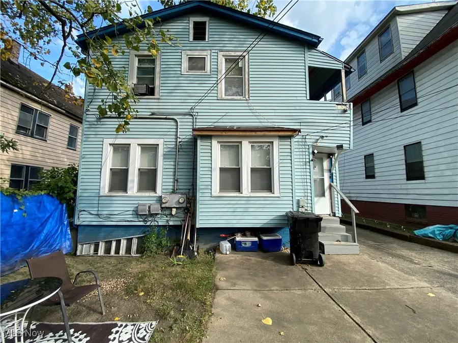 9422 Dickens Avenue, Cleveland, OH 44104 - Image #3