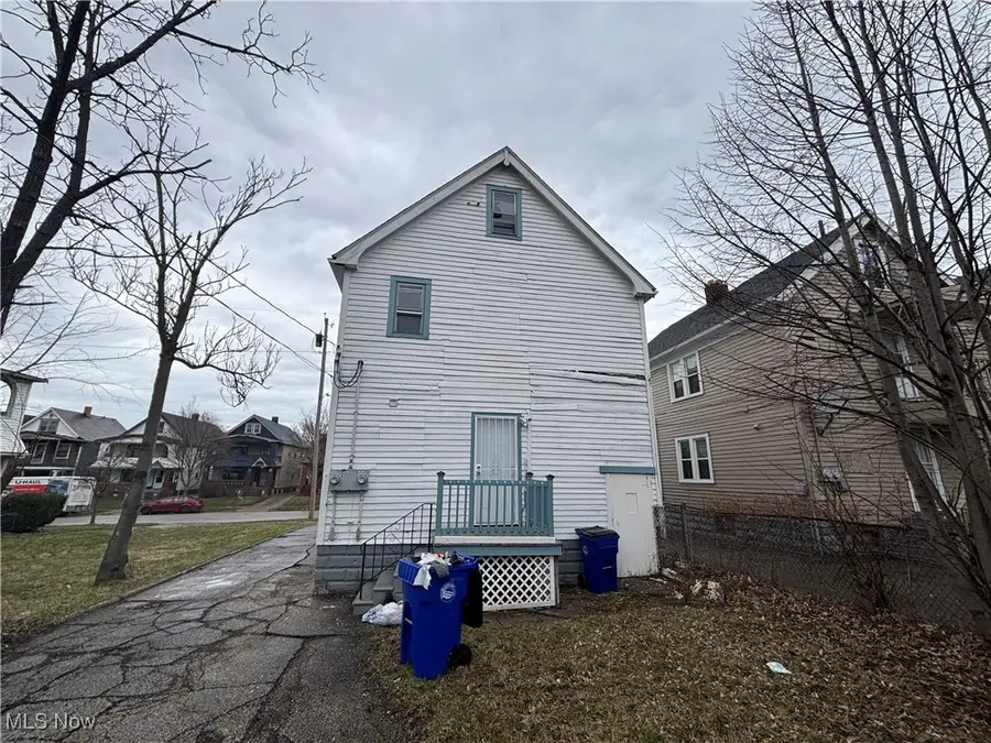10004 Mount Auburn Avenue, Cleveland, OH 44104 - Image #3