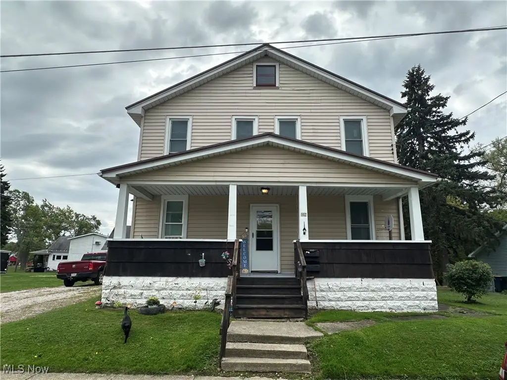 912 E 13th Street, Ashtabula, OH 44004 - #1