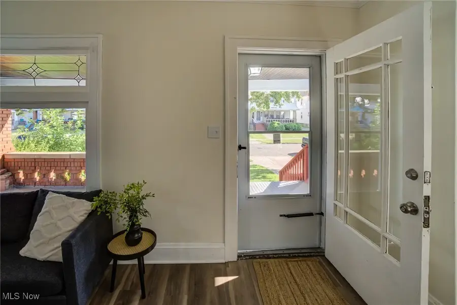 10105 Greenview, Garfield Heights, OH 44125 - Image #2