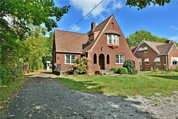 7143 Youngstown Pittsburgh Road, Poland, OH 44514