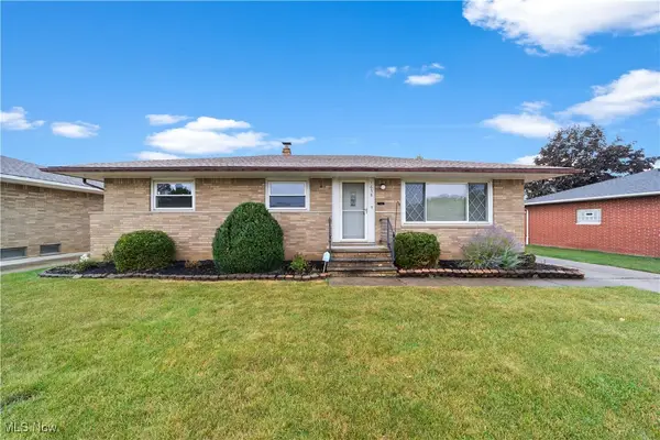 1658 Winterpark Drive, Parma, OH 44134