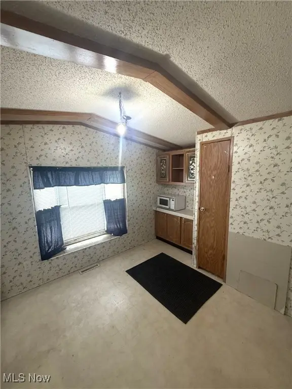 26240 Broadway Ave #21, Oakwood, OH 44146 - Image #3