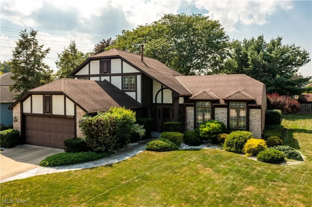 28152 Sherwood Drive, Westlake, OH 44145 - Image #1