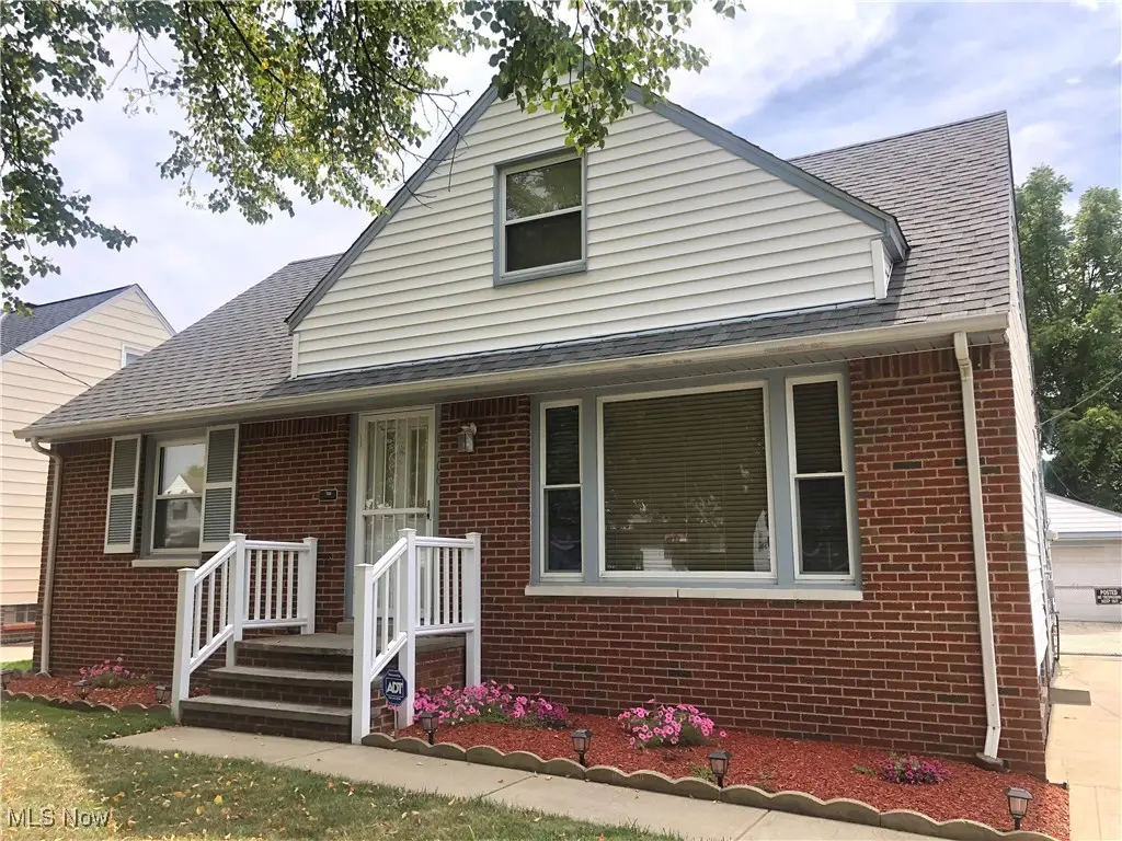 18200 Lotus Drive, Cleveland, OH 44128 - Image #1